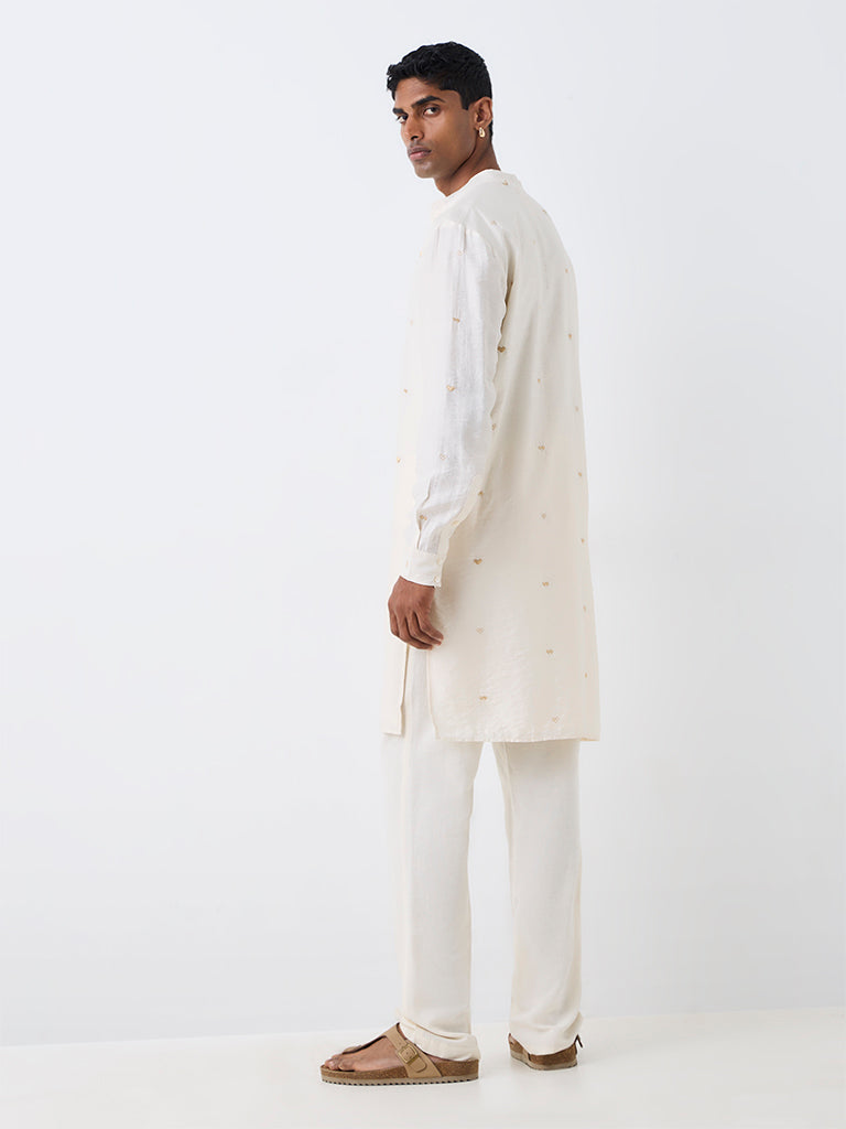 Kala by ETA Off-White Embroidered Relaxed-Fit Kurta