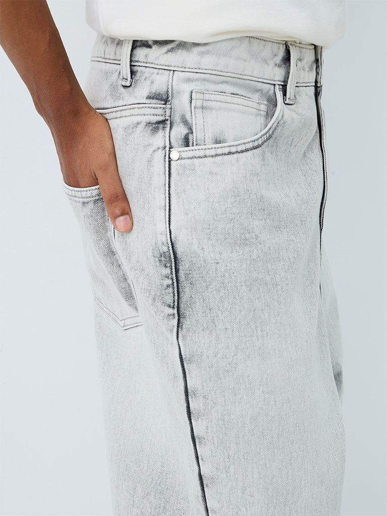Nuon Grey Washed Skater-Fit Mid-Rise Jeans