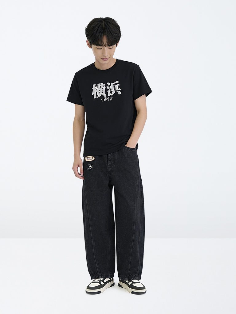 Boys Black Washed Patch-Detail Mid-Rise Jeans