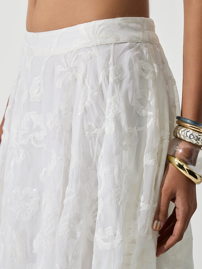 Vark White Floral Embroidered Skirt