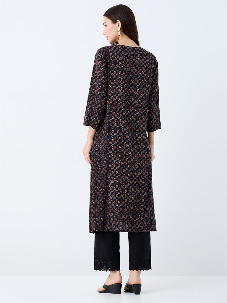 Utsa Black Floral Printed Straight Kurta