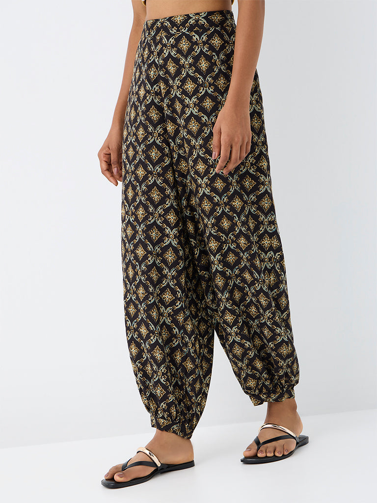 Utsa Black Floral Printed Harem Pants