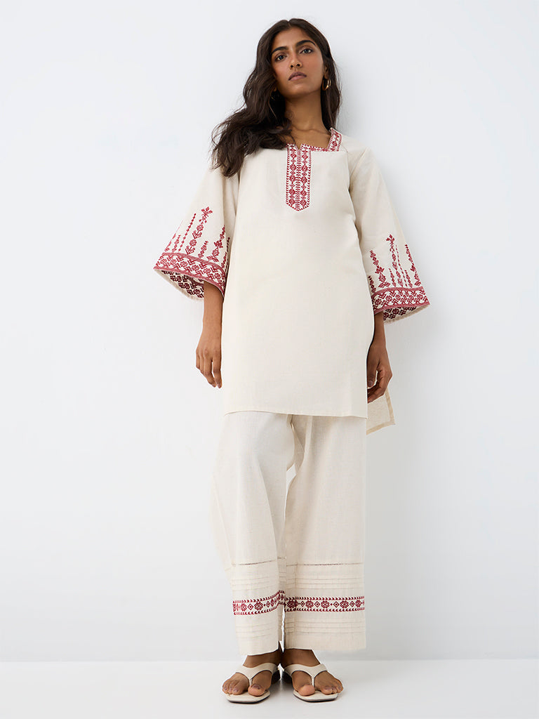 Utsa Off-White Embroidered Cotton-Blend Kurti