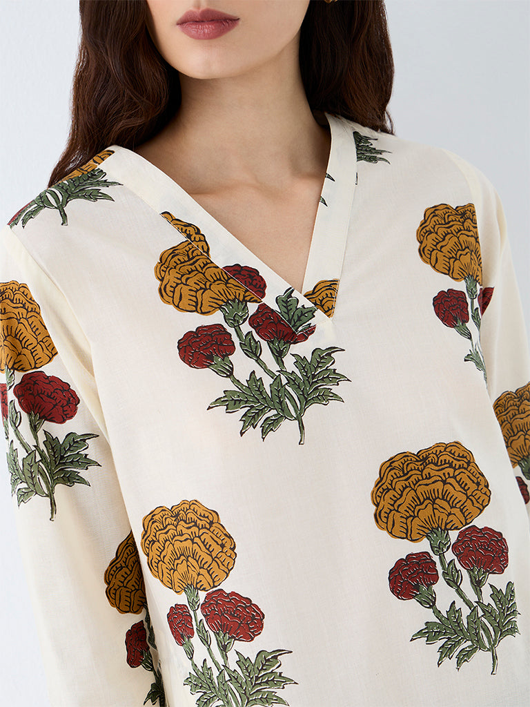 Utsa Off-White Floral Printed Cotton Straight-Fit Kurta