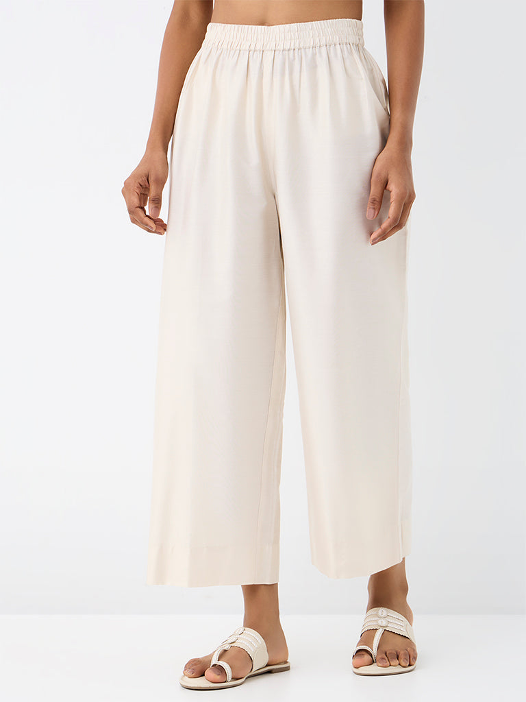 Utsa Off-White Pants