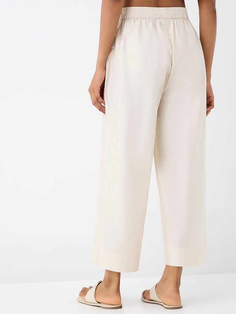 Utsa Off-White Pants