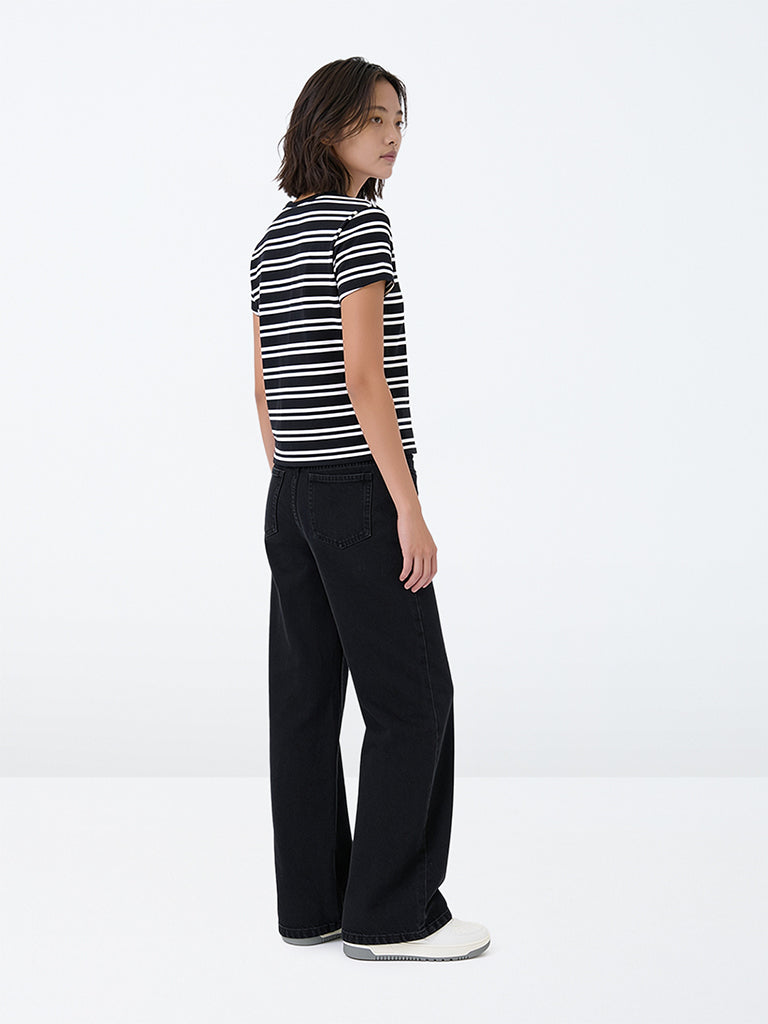Girls Black Solid High-Rise Jeans