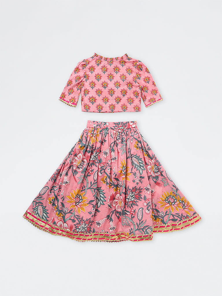 Utsa Kids Girls Pink Floral Printed Cotton Top and Skirt Set - (2-8 yrs)