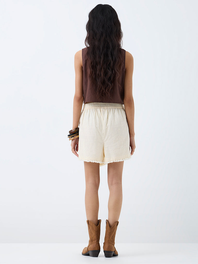 Bombay Paisley Off-White Wrap-Style Cotton Skorts