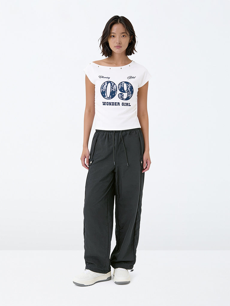 Y&F Kids Girls Black Solid High-Rise Pants
