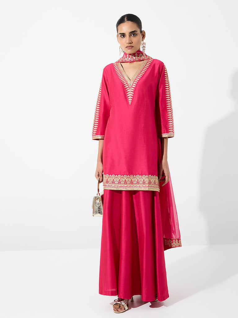 Vark Pink Botanical Embroidered Straight Ethnic Set