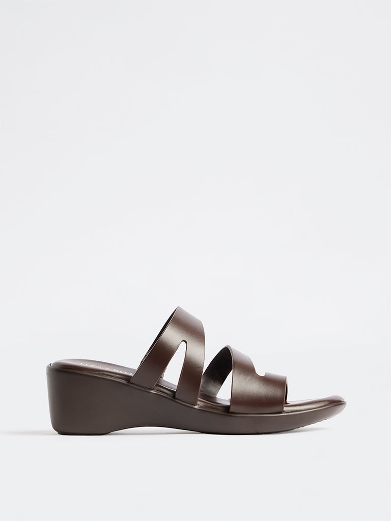 LUNA BLU Dark Brown Multi-Strap Comfort Sandals