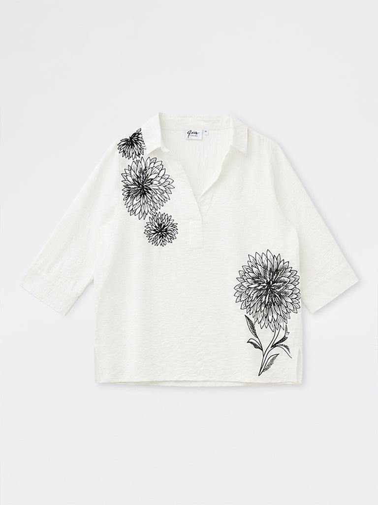Gia Off-White Floral Design Crinkle-Textured Blouse