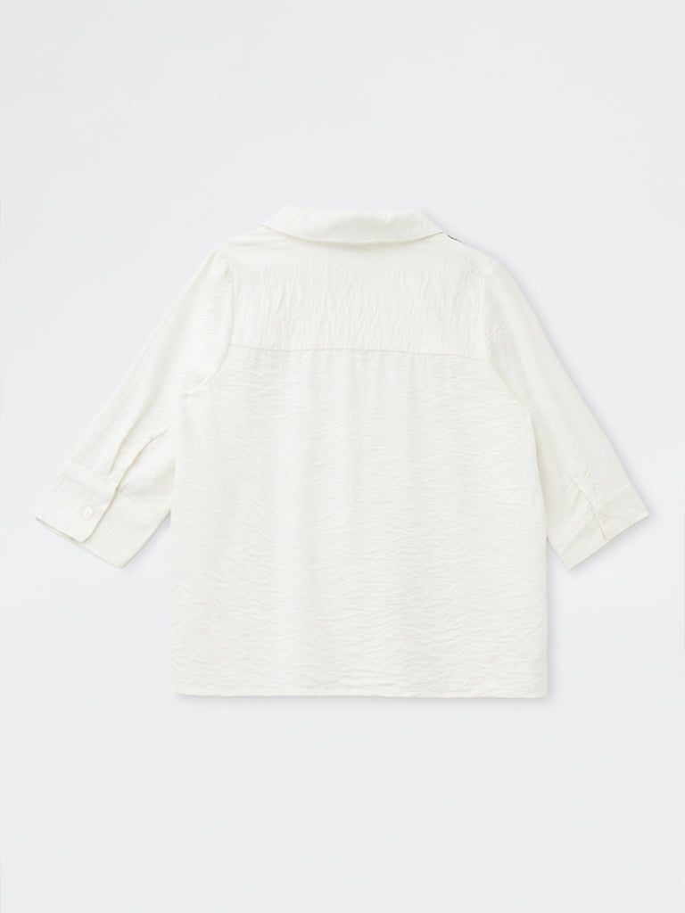 Gia Off-White Floral Design Crinkle-Textured Blouse