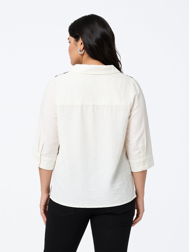 Gia Off-White Floral Design Crinkle-Textured Blouse