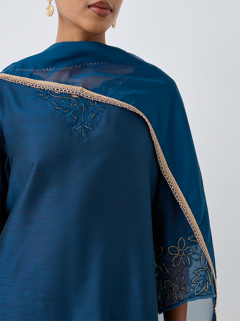 Vark Dark Blue Laser Cut Detail Straight Ethnic Set