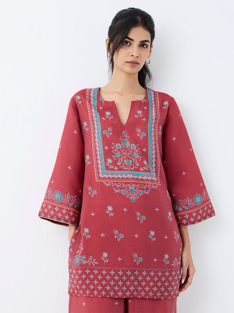 Utsa Red Floral Printed Kurti
