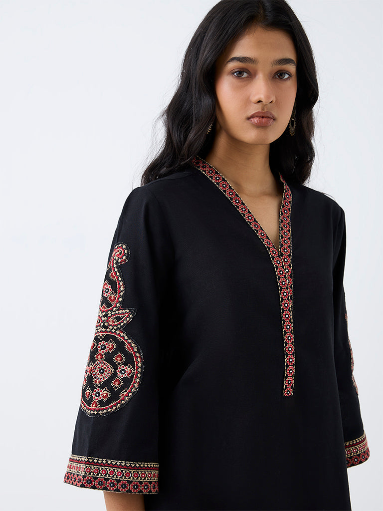 Utsa Black Floral Embroidered A-Line Kurta