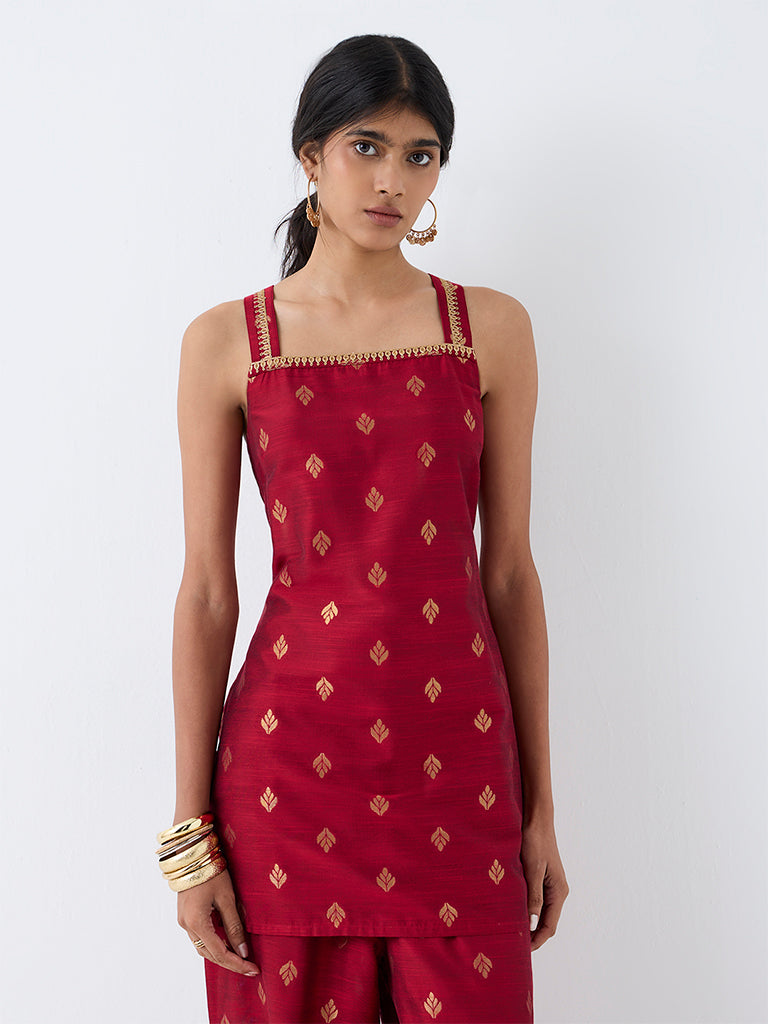Utsa Red Zari Embroidered Straight Kurti