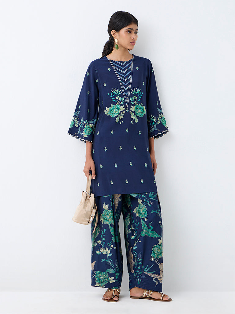 Utsa Dark Blue Floral Printed Straight Kurta