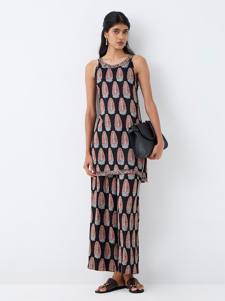Utsa Black Floral Printed Pants