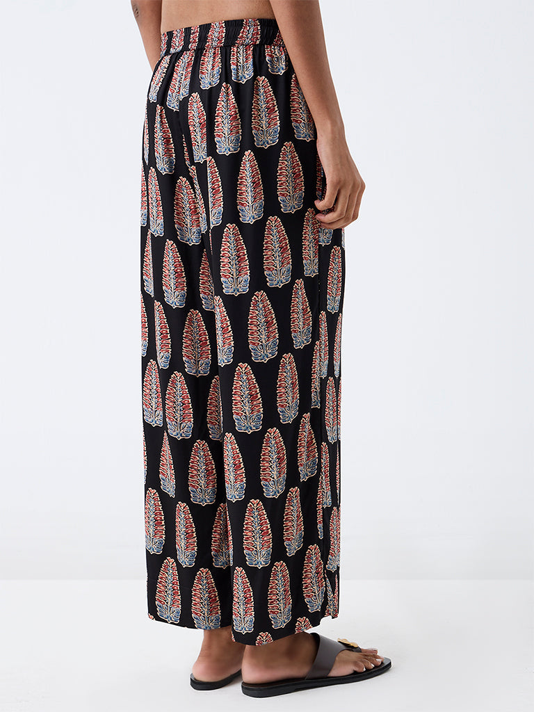Utsa Black Floral Printed Pants