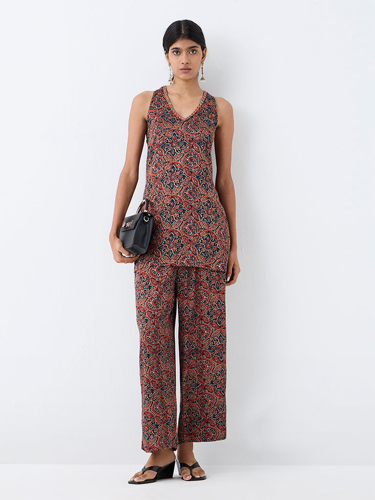 Utsa Red Floral Printed Pants