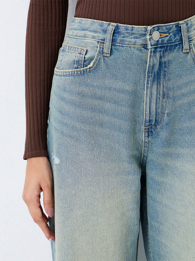 Nuon Light-Blue-Wash High-Waist Straight Fit Jeans