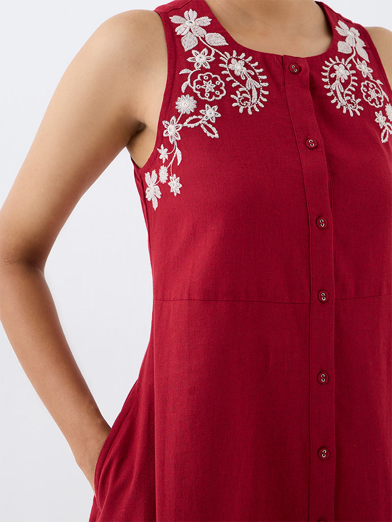 Utsa Red Floral Embroidered Cotton-Blend A-Line Kurta