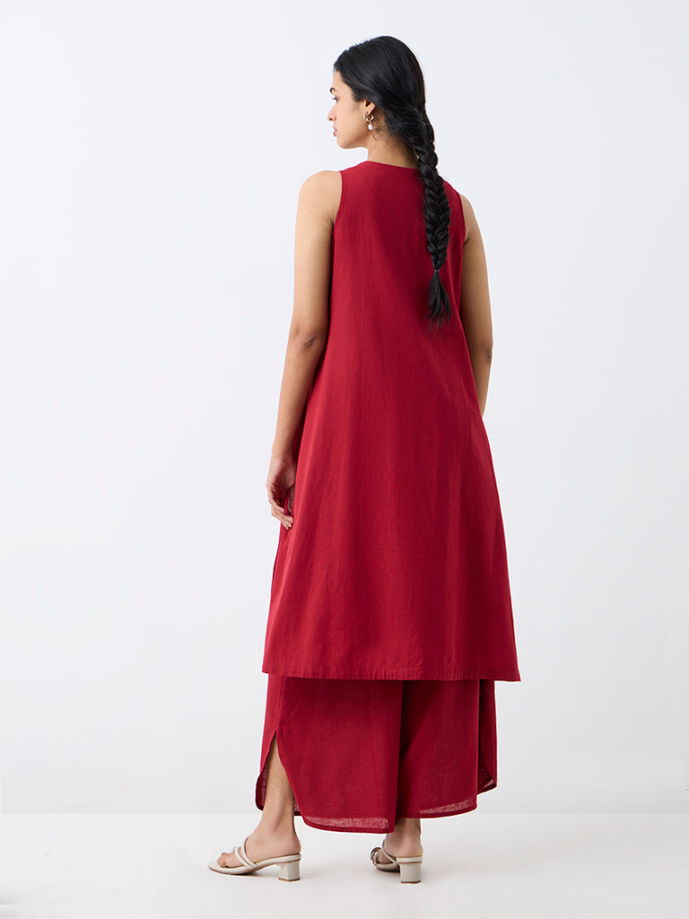 Utsa Red Floral Embroidered Cotton-Blend A-Line Kurta
