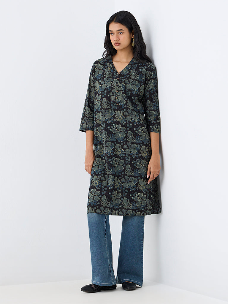 Utsa Black Floral Printed Straight Cotton Kurta