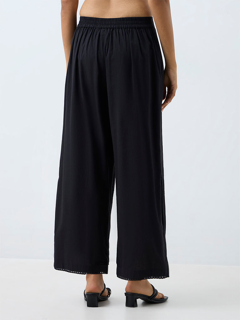 Utsa Black Solid Cotton Pants