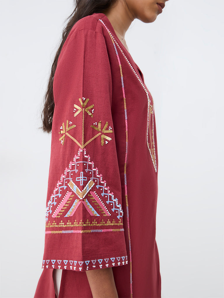 Utsa Red Geometric Embroidered Cotton-Blend Kurti