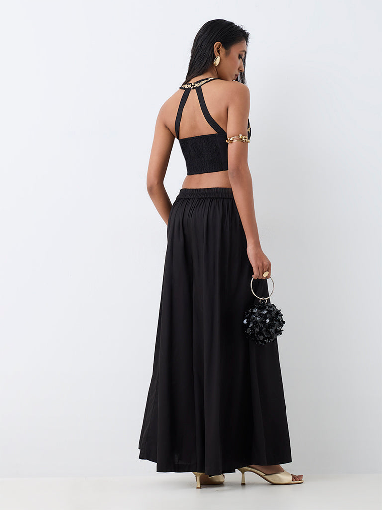 Vark Black Solid Flared Palazzos