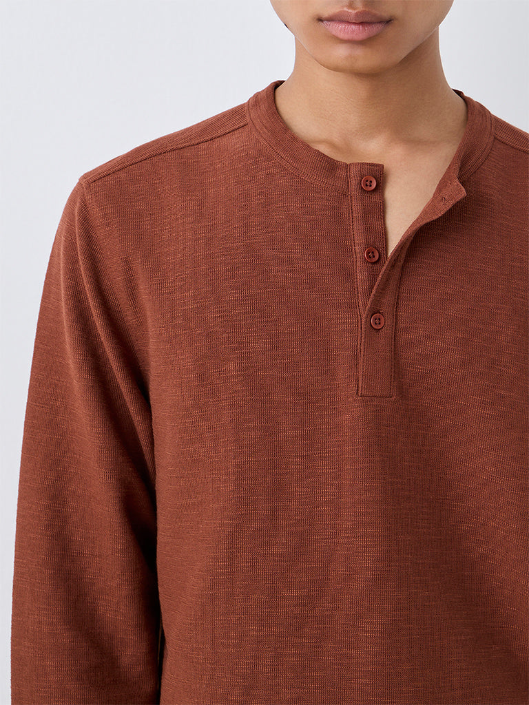 ETA Rust Textured Relaxed-Fit Henley Cotton-Blend T-Shirt