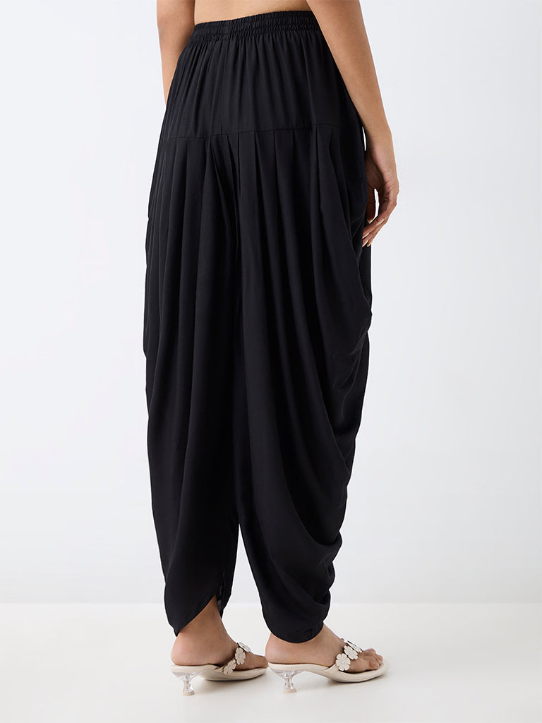 Utsa Black Solid Dhoti Pants