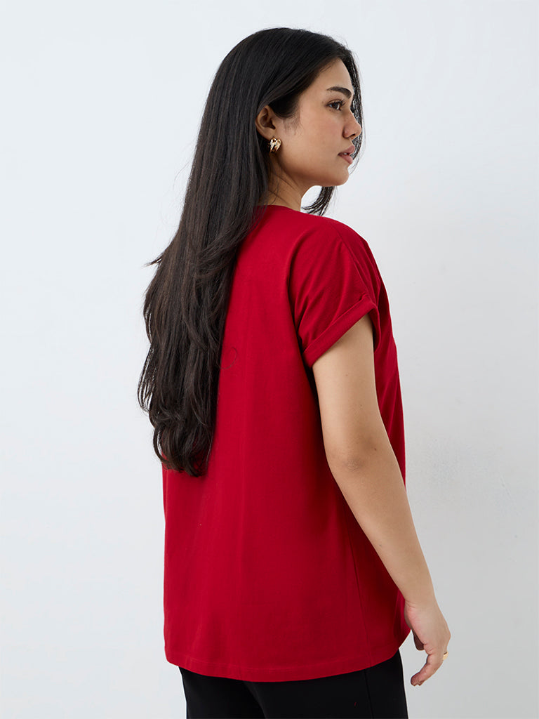Gia Red Floral Design T-Shirt